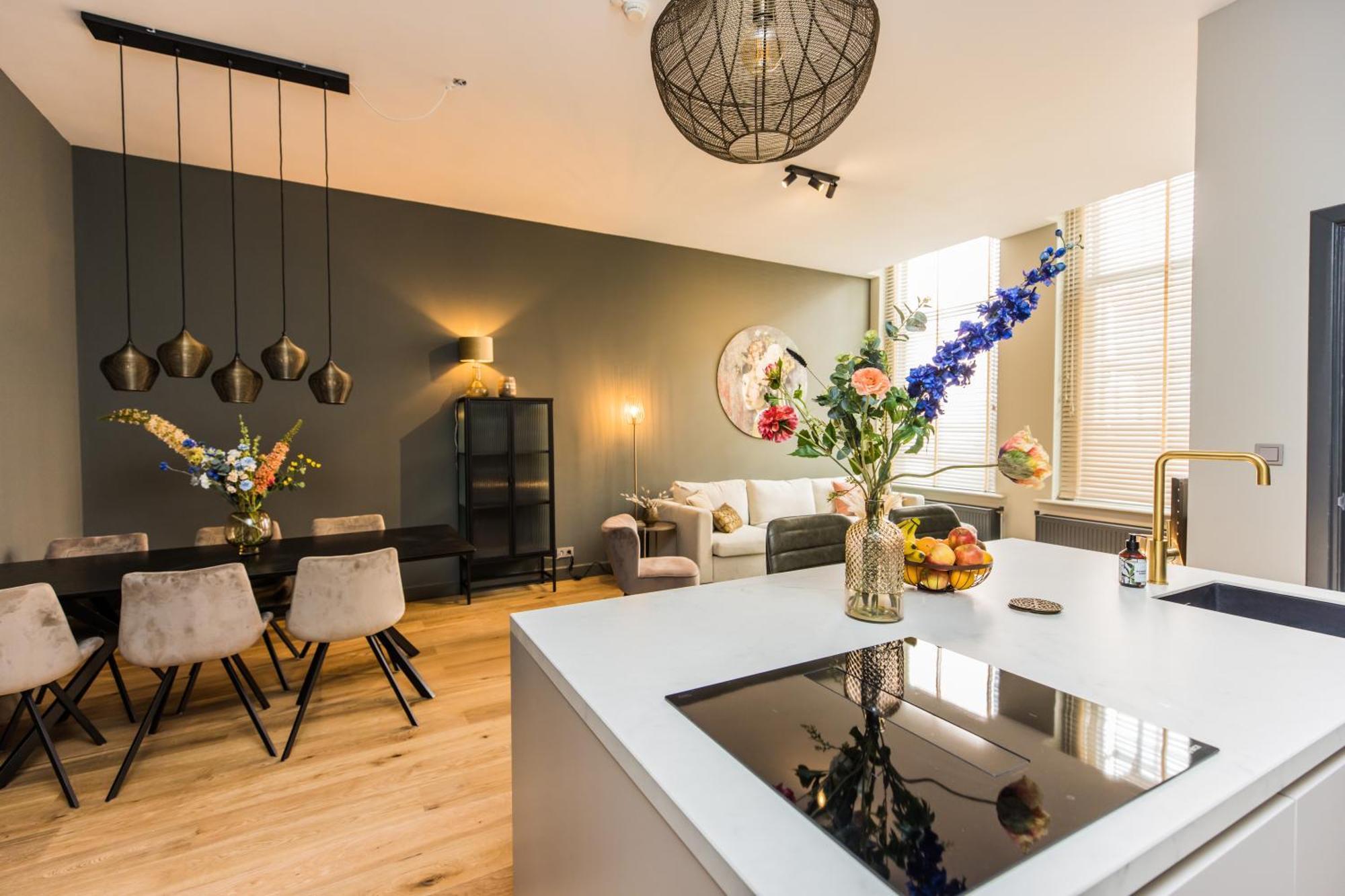 Haya Historic - Rose Den Haag